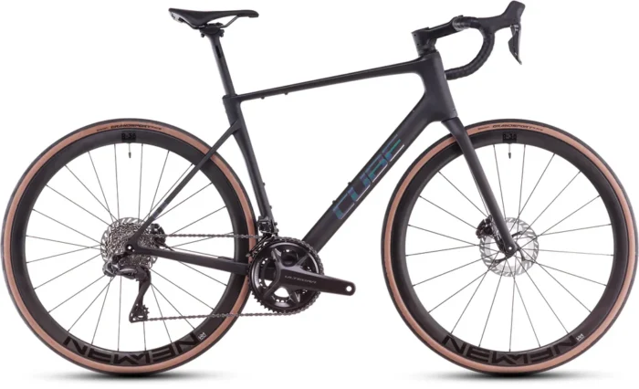 Cube Attain C62 SLT carbon n rainbow 2025