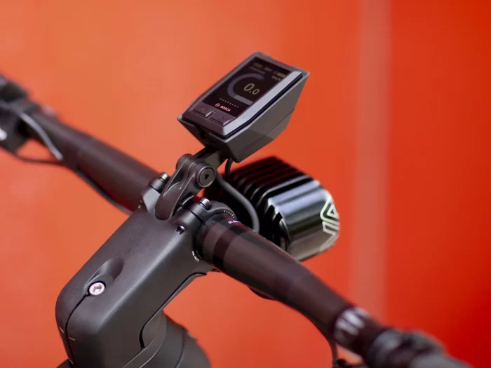 Trek Allant+ 9.9S Stagger display